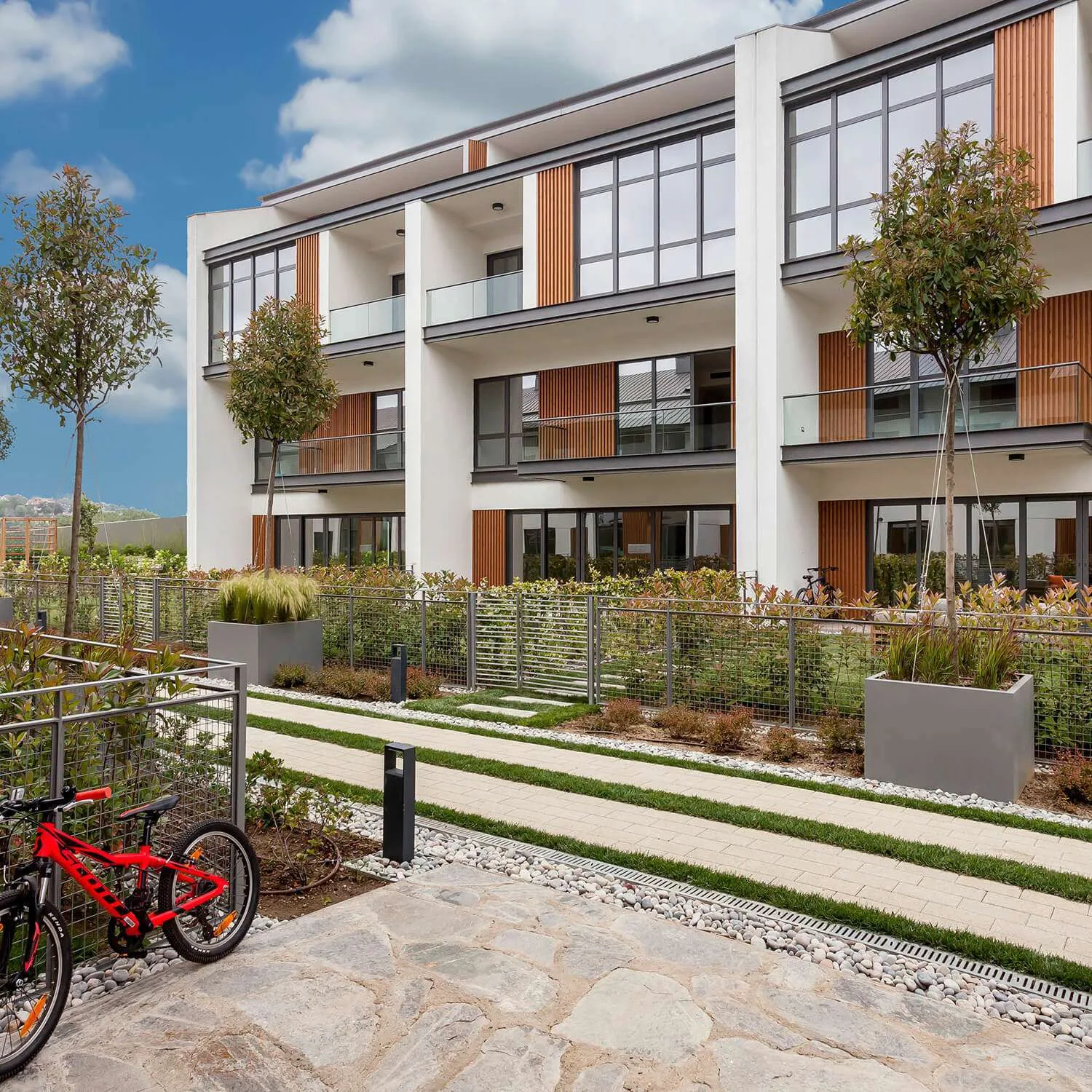 Koy Zekeriyakoy on-site landscaping