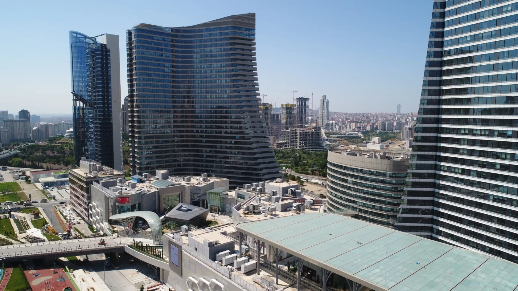 Metropol İstanbul rezidans blokları