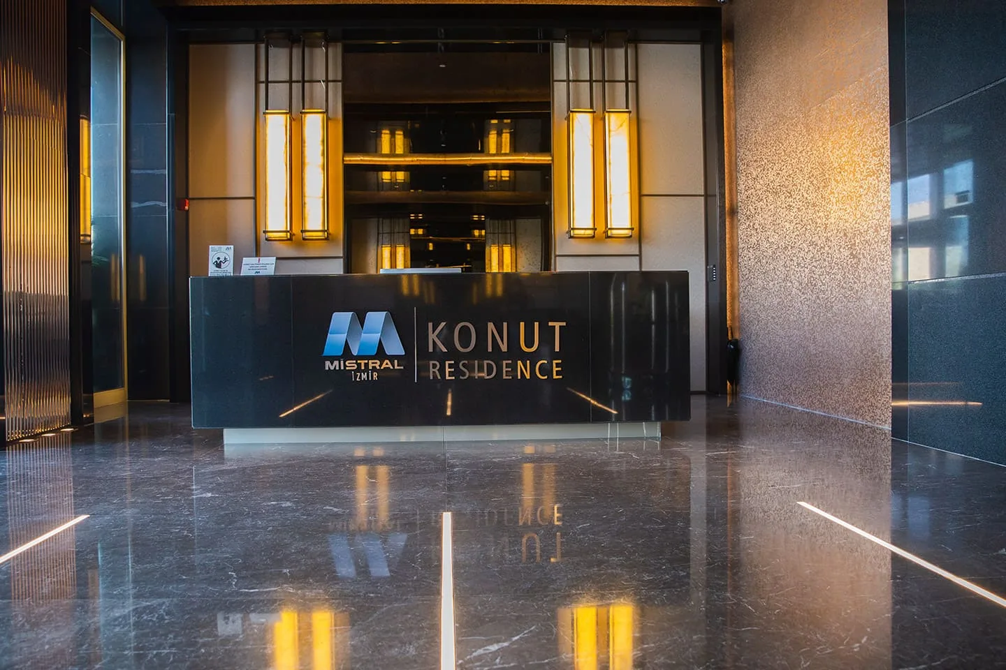 Mistral İzmir residential tower lobby