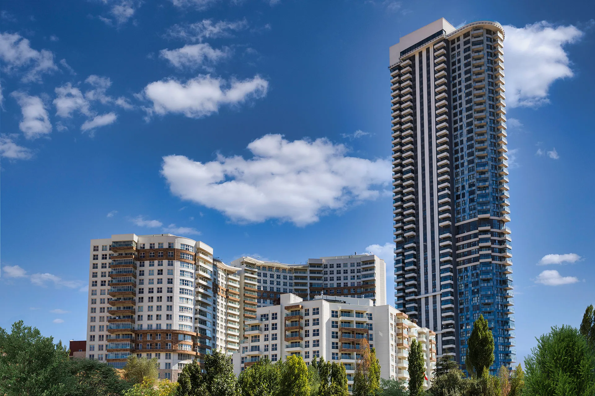 Sinpaş Ege Vadisi towers