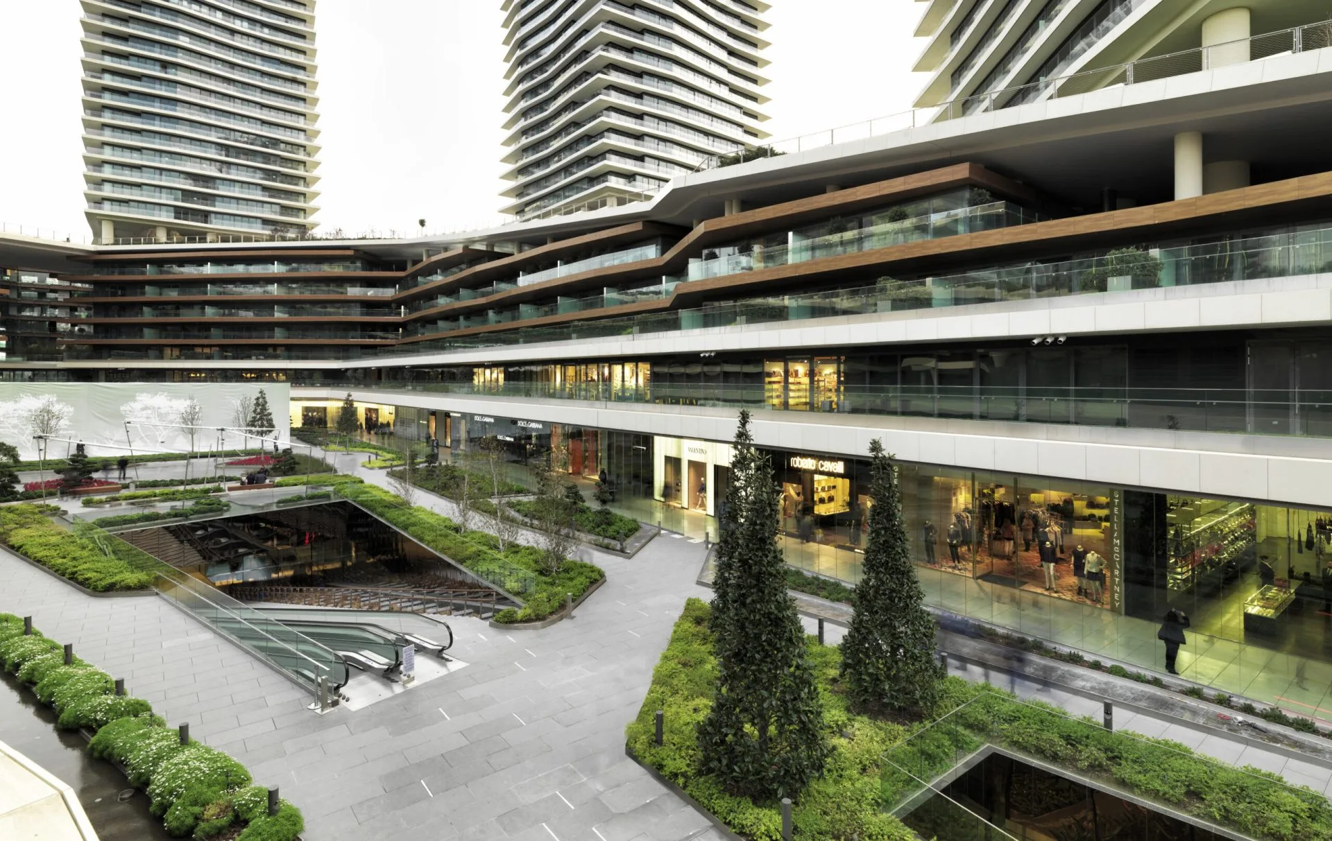 Zorlu Center teraslı ortak alanlar
